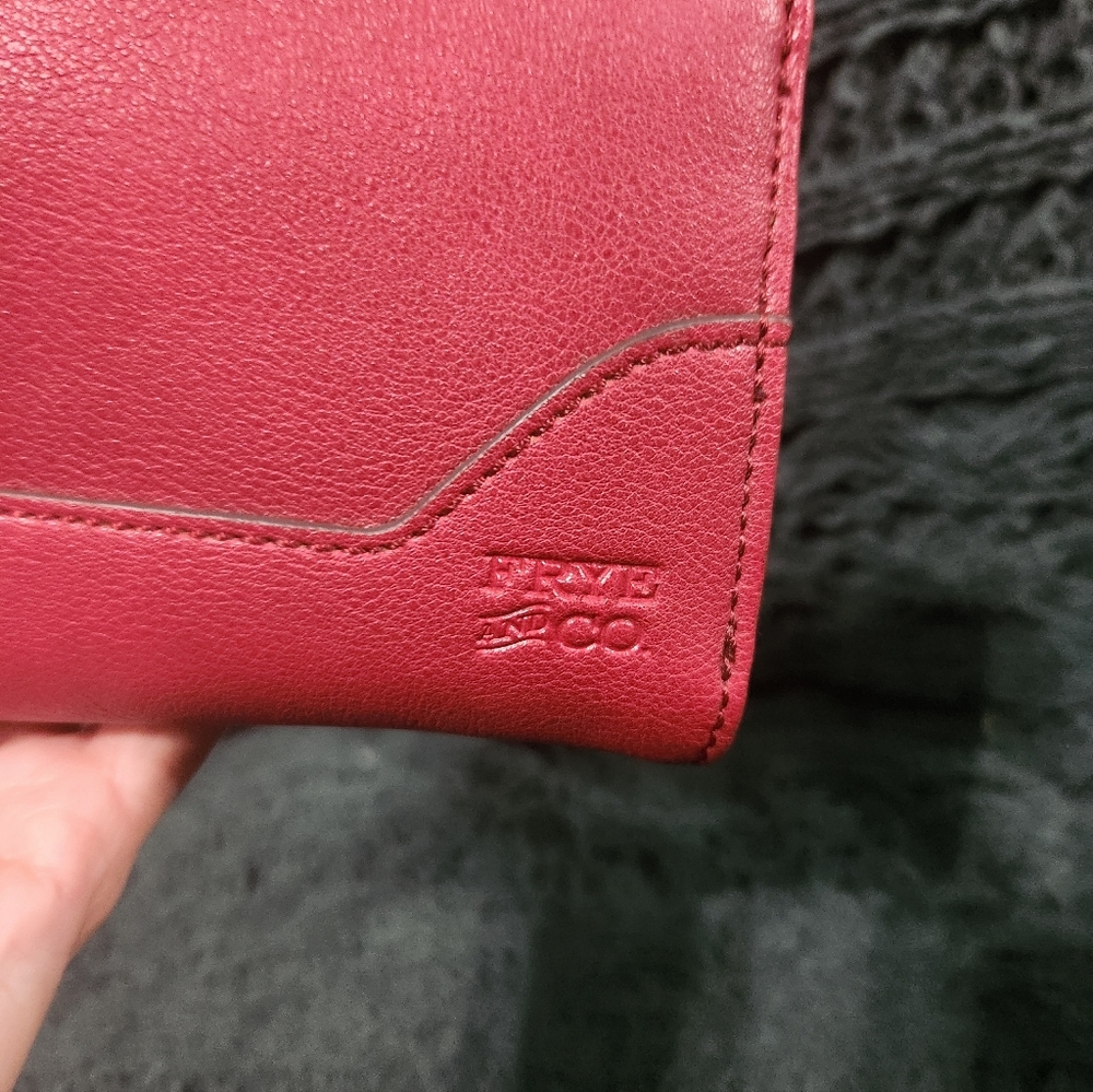 Frye And Co. Red Zip Around Wallet - Picture 6 of 13